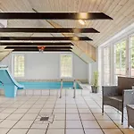 Cozy In With Sauna
